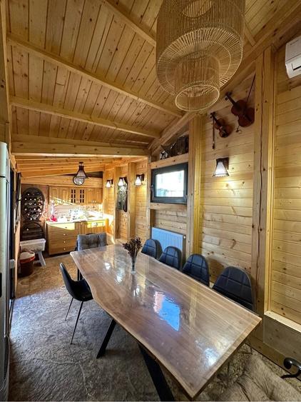 Casă cu 1 camere cu Teren 312 Mp în Lumina