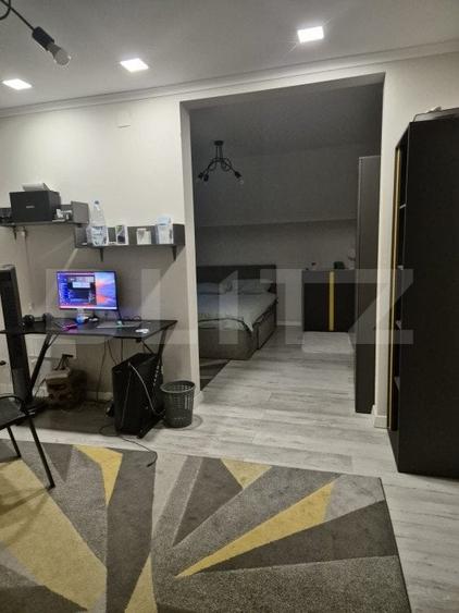 Casă individuală cu 6 camere cu Canalizare în Unirii