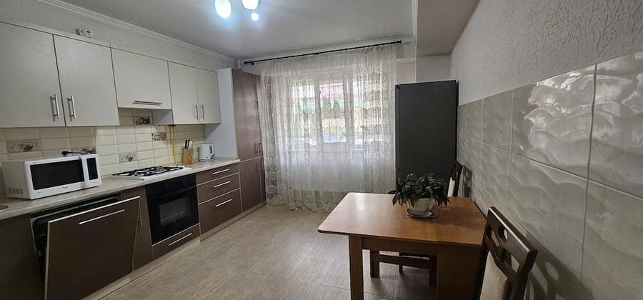 Garsonieră decomandată în Kogălniceanu