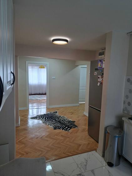 Apartament cu 4 camere decomandat în Ultracentral