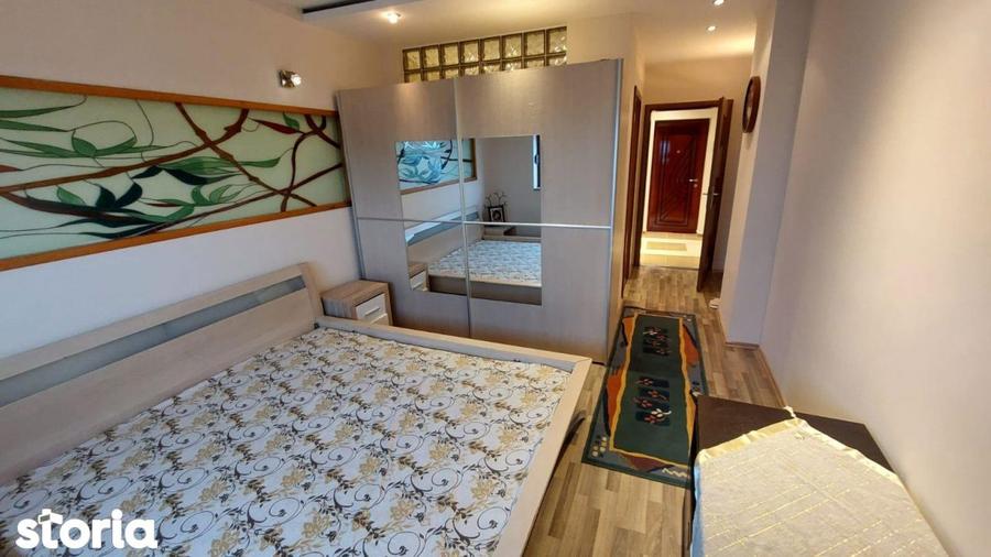 Apartament cu 2 camere, mobilat în Delfinariu