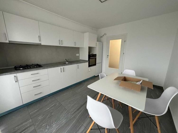 Apartament cu 2 camere decomandat în Apahida