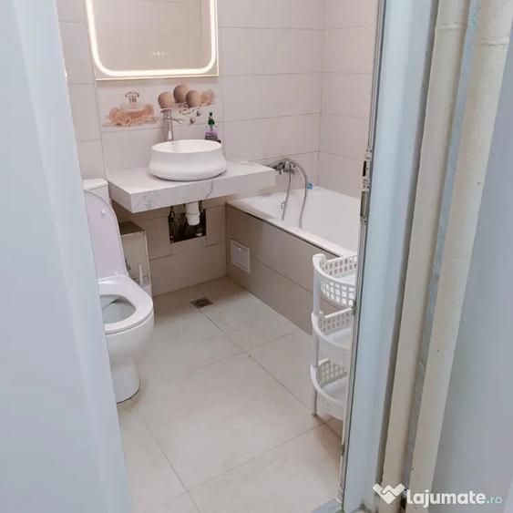 Apartament cu 2 camere decomandat în Cișmigiu