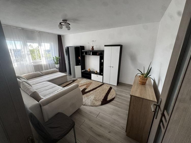 Inchiriez apartament 2 camere, str. Nufarului - 7