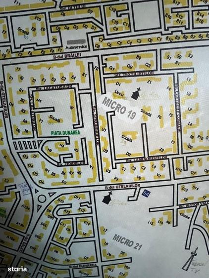 Apartament cu 3 camere semidecomandat în Micro 19
