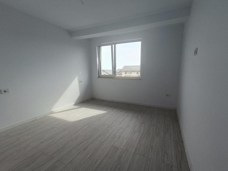 Duplex cu 4 camere cu Teren 250 Mp în Popas Păcurari