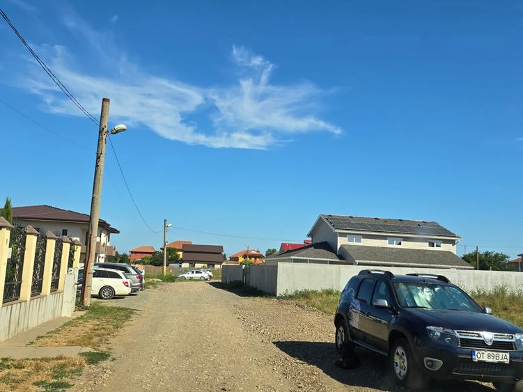 Teren Construcții intravilan de 1000 mp, în Km 5