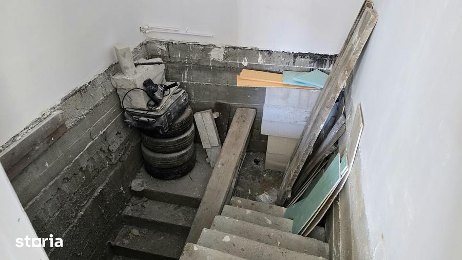 Casă cu 5 camere cu Teren 518 Mp în Central