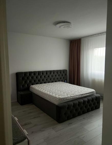 AP. 4 CAMERE - LA VILA, CENTRALA PROPRIE, CURTE, BUCATARIE INCHISA - 2