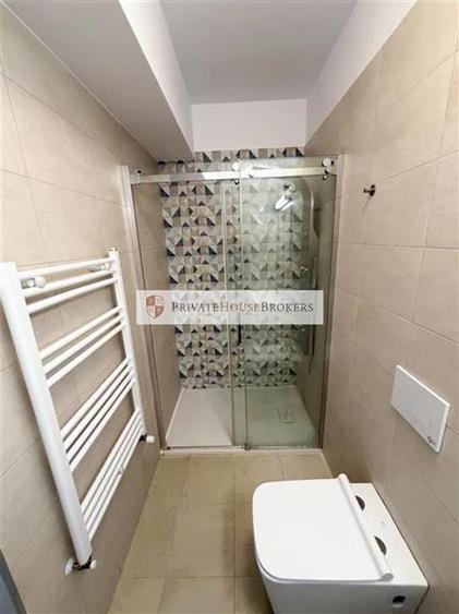 Apartament cu 3 camere decomandat, mobilat în Pipera