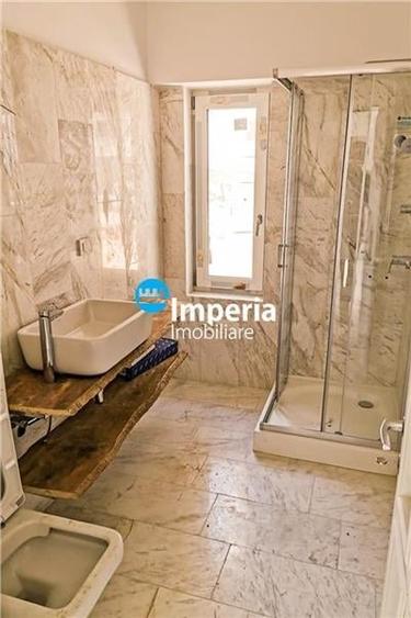 Apartament cu 3 camere decomandat în Copou