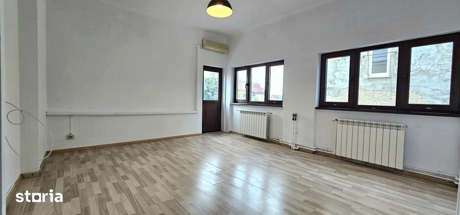 Apartament cu 4 camere în Iancului