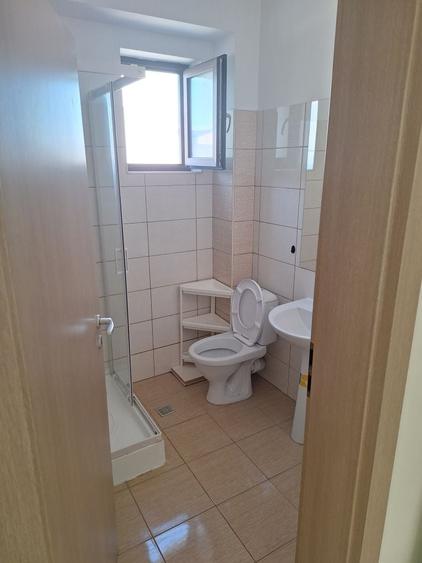 Apartament cu 2 camere decomandat în Cârcea