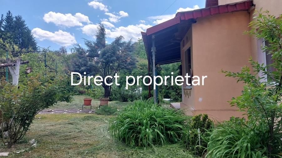 Casă cu 4 camere cu Teren 3300 Mp în Central