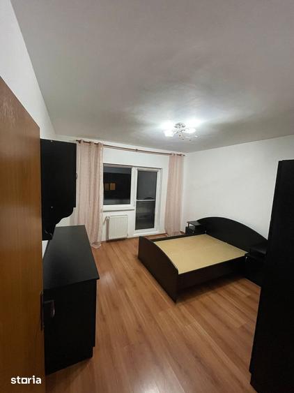 Apartament cu 2 camere decomandat în Europa