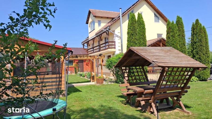 Casa spa?ioasa cu mansarda ?i facilita?i complete - 8