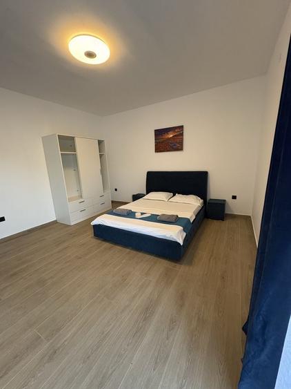 Casă cu 4 camere cu Teren 350 Mp în Schitu