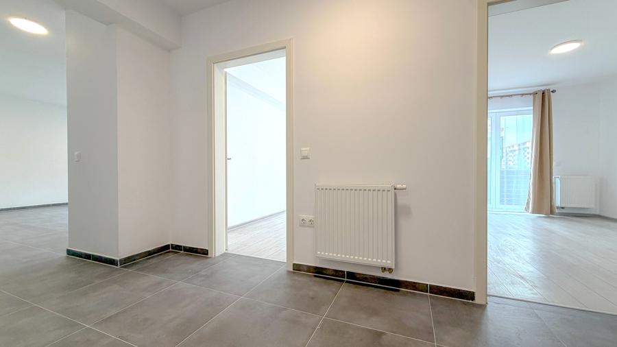 Apartament cu 3 camere nedecomandat în Avantgarden