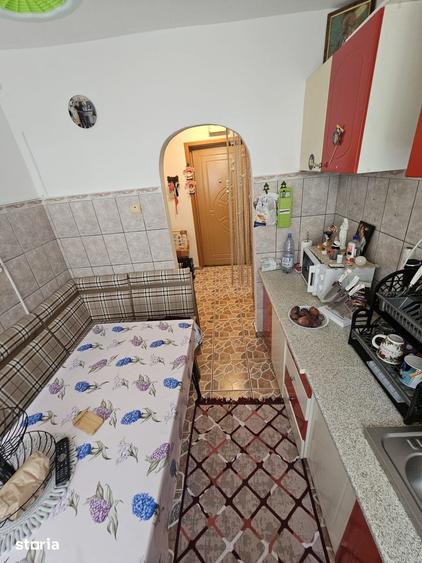 Apartament cu 2 camere semidecomandat în Vest