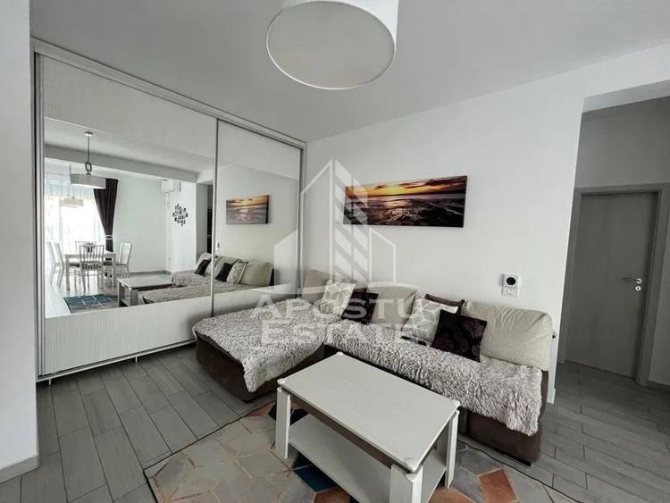 Apartament cu 3 camere, de inchiriat, Dumbravita, Loc de parcare - 2