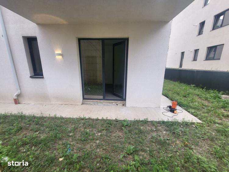 Apartament cu 2 camere semidecomandat în Bucium