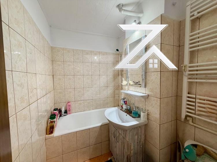 Apartament cu 2 camere decomandat, mobilat în Craiovița Nouă