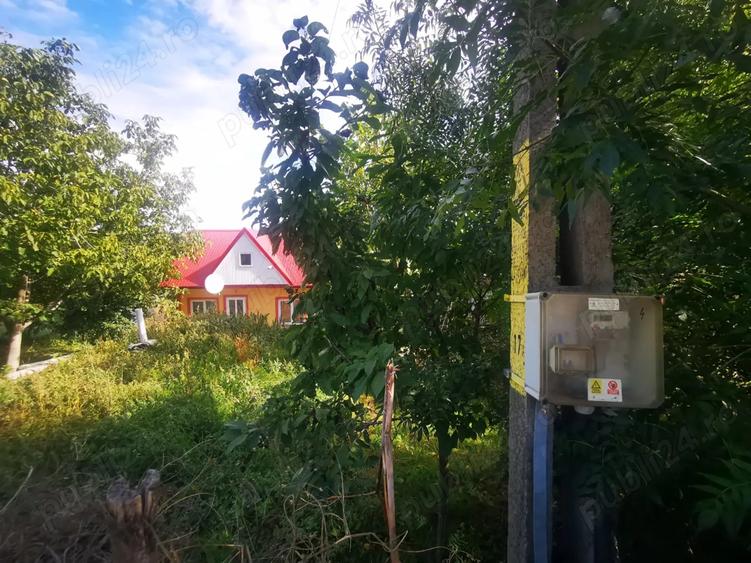 Casă cu 2 camere cu Teren 1154 Mp în Schitu Duca