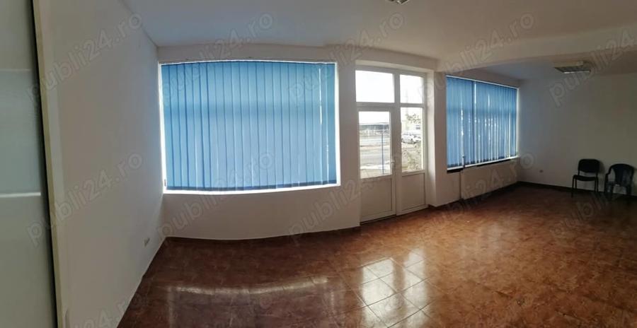 Spațiu comercial, de 400 mp, în Exterior Vest