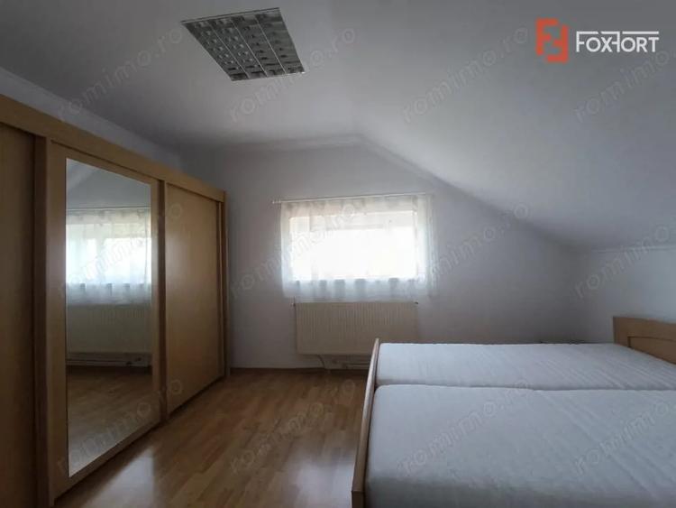 Apartament cu 2 camere semidecomandat în Moșnița Nouă