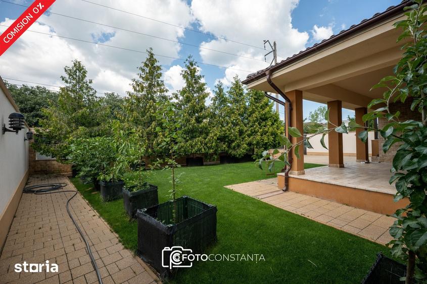 Casă cu 5 camere cu Teren 755 Mp în Palazu Mare