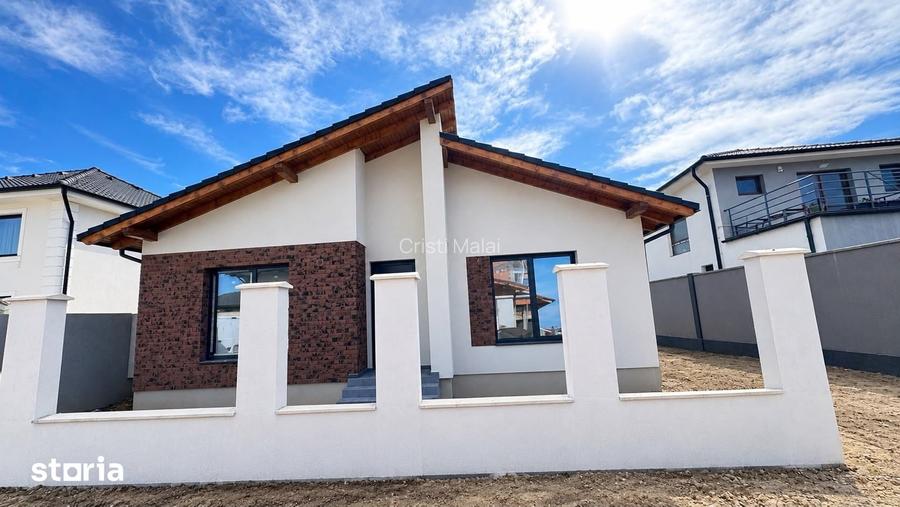 Casă cu 5 camere cu Teren 424 Mp în Cetate