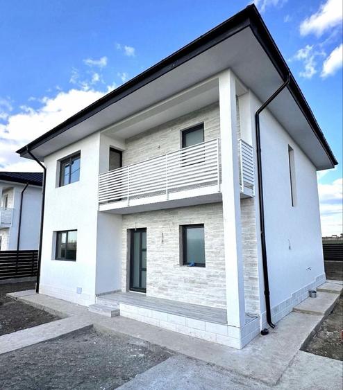 Casă cu 4 camere în Miroslava