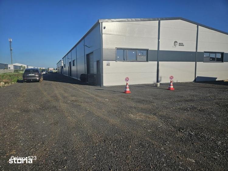 Spațiu comercial, de 210 mp, în Central