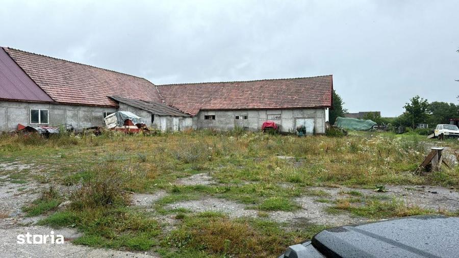 Spatiu industrial 5 camere zona Bradu - Sibiu - 1