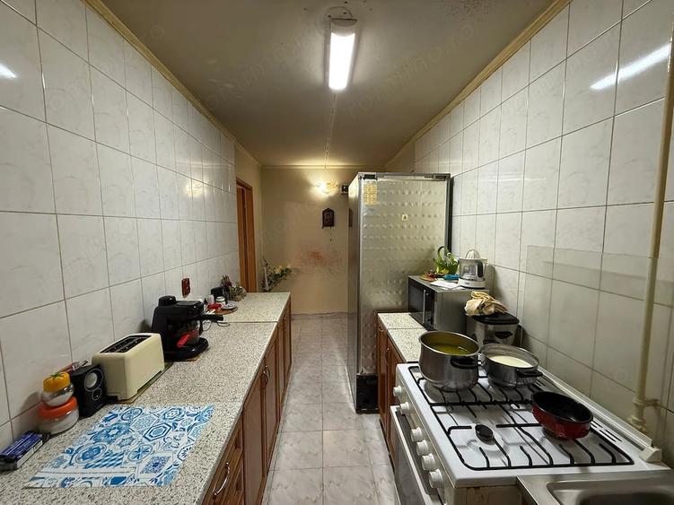 Apartament cu 2 camere semidecomandat în Mihai Eminescu
