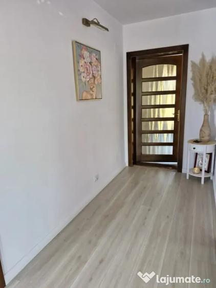 Casă cu 1 camere cu Teren 1024 Mp în Malu Mare