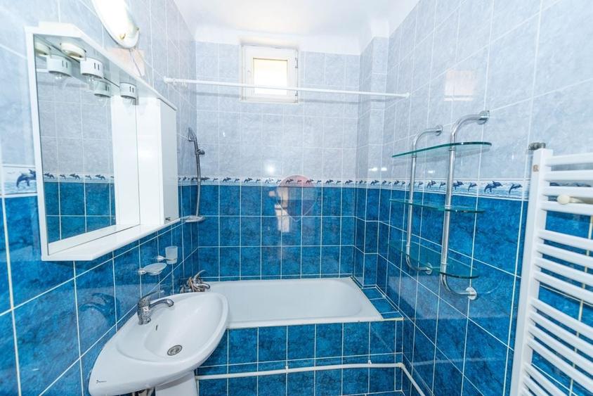 Vila de vanzare 240 mp utili, piscina, teren 1000 mp, central Calarasi - 10