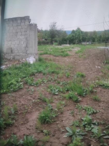 Teren de 1100 mp, în Seaca (Călimănești)