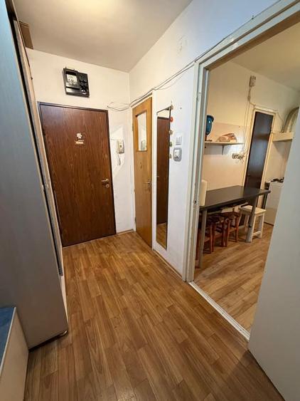 Apartament 3 camere de vânzare Drumul Taberei – Râul Doamnei 65 mp 4 minut - 6