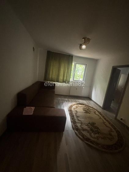 Inchiriez apartament cu 2 camere ploiesti vest