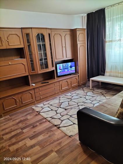 Garsonieră decomandată în Vitan