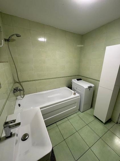 Garsonieră decomandată, mobilată în Bună Ziua