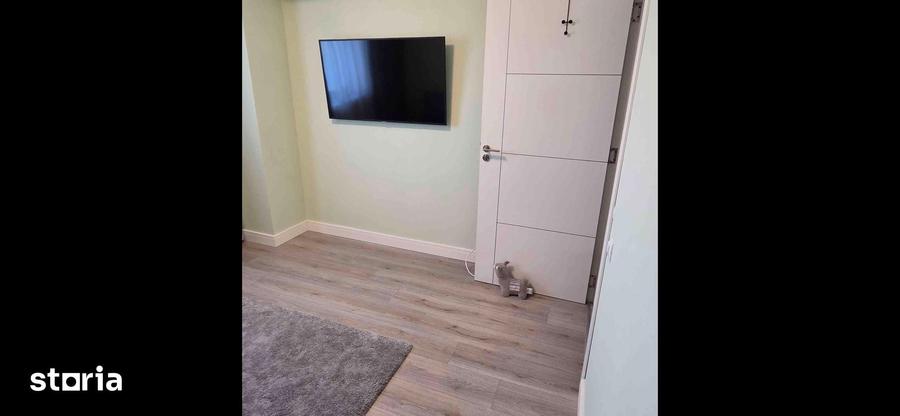 Apartament cu 3 camere în Băneasa