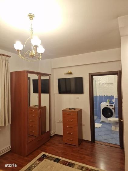 Apartament cu 3 camere în Dorobanți