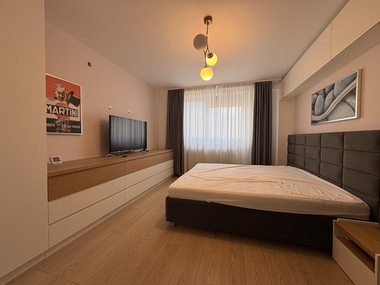 Apartament cu 3 camere decomandat în Cotroceni