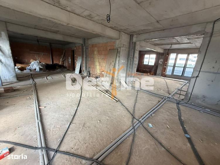 Spațiu comercial, de 151 mp, în Roșu