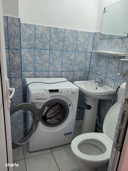 Apartament cu 3 camere decomandat în Anda