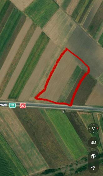 Teren de 4700 mp, în Central