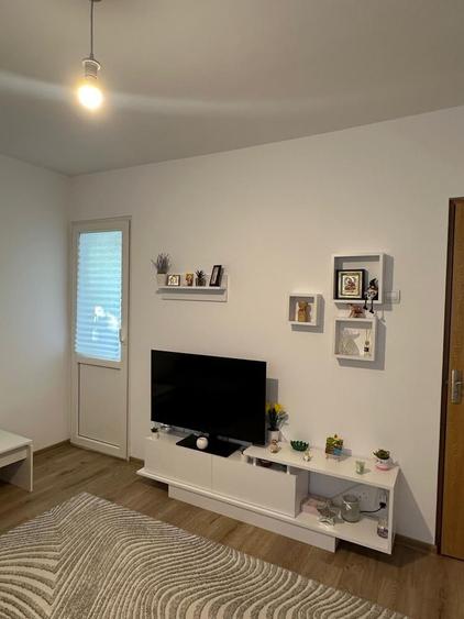 Vand apartament decomandat , direct proprietar - 4
