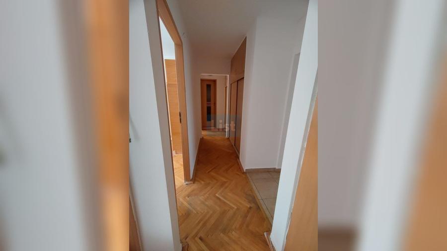 Apartament cu 4 camere decomandat în Gheorgheni